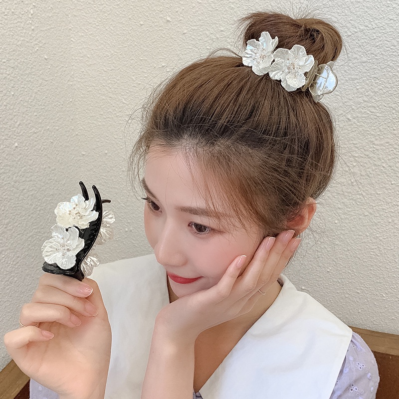 Kẹp tóc thời trang phong cách Hàn Quốc cho nữ