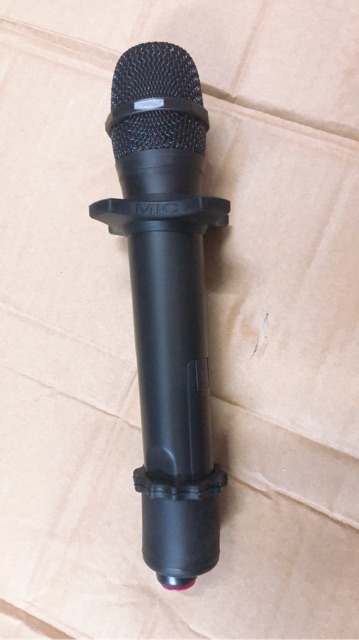 Bệ đỡ chống rơi dành cho micro ( bằng cao su bền chắc).