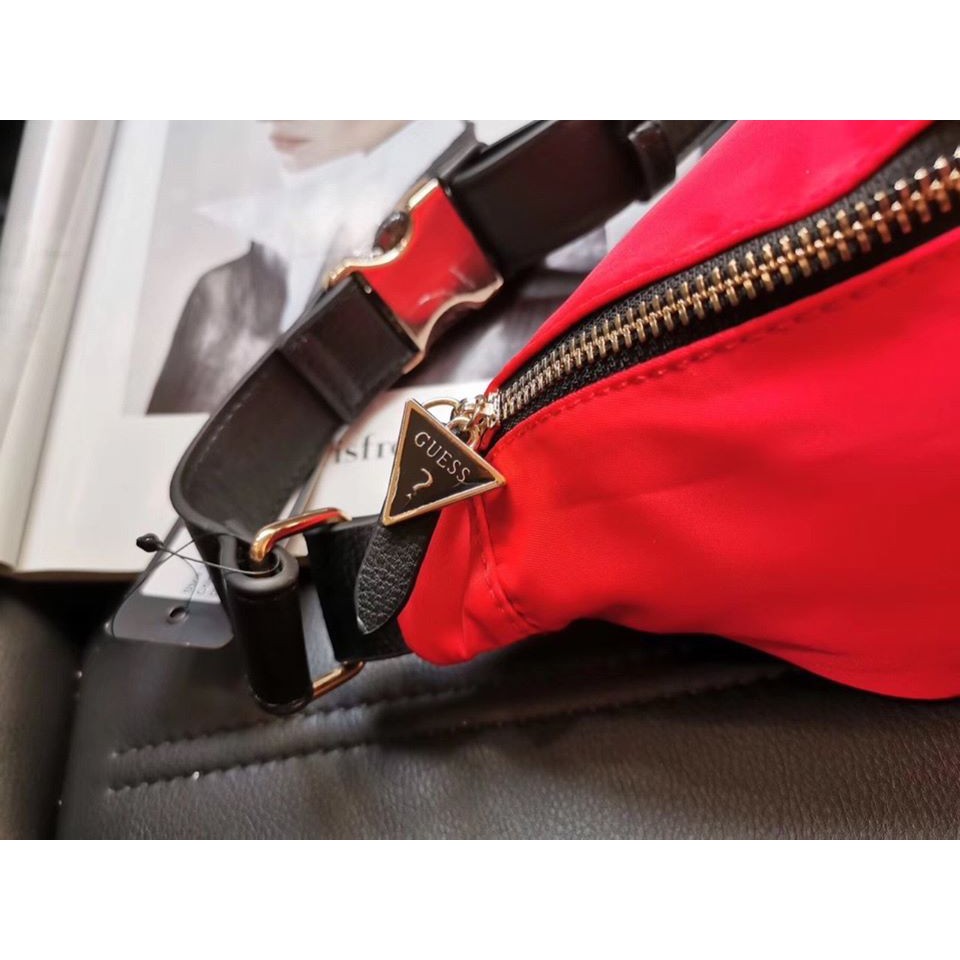 BAO TỬ GUESS AUTHENTIC