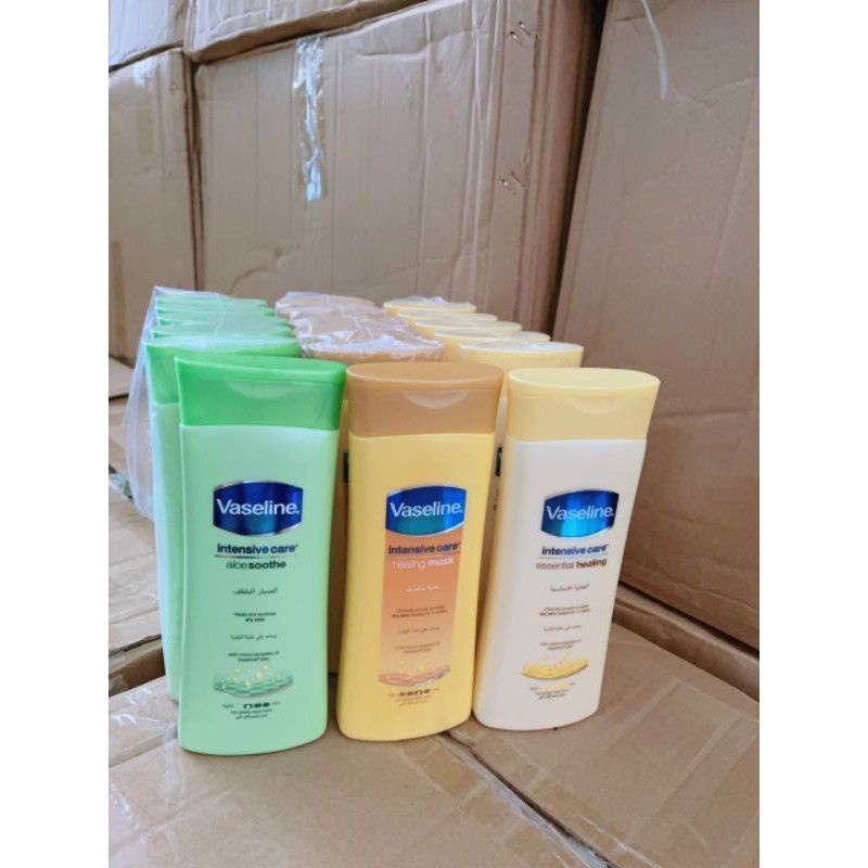 Sữa Dưỡng Thể, Dưỡng Trắng Tức Thì Vaseline Intensive Care 400ml