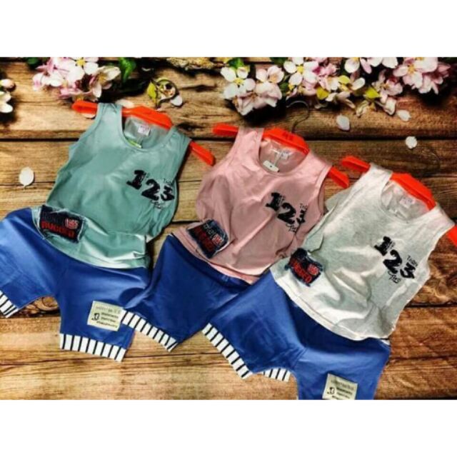 Bộ sat nách cho bé trai