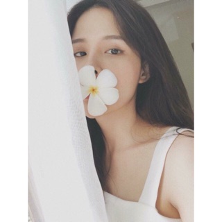 Hoa đại cài tóc đi biển