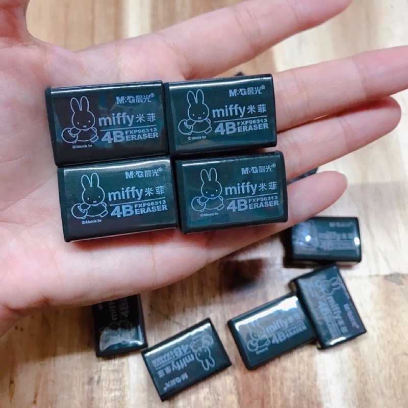 Gôm Tẩy Chì Đen M&G - KhuBa Shop