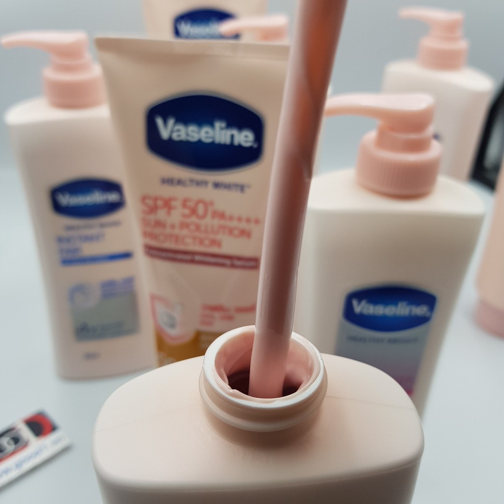 Sữa dưỡng thể trắng da Vaseline Thái Lan