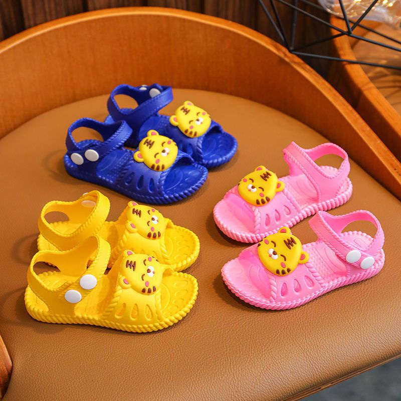 Giày sandal nút cài hình sư tử cho bé trai bé gái chất cao su siêu mềm chống trơn