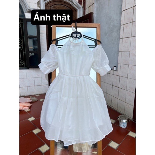 Váy trễ vai cổ yếm chất mềm mịn hàng 2 lớp phối ren. Đầm công chúa