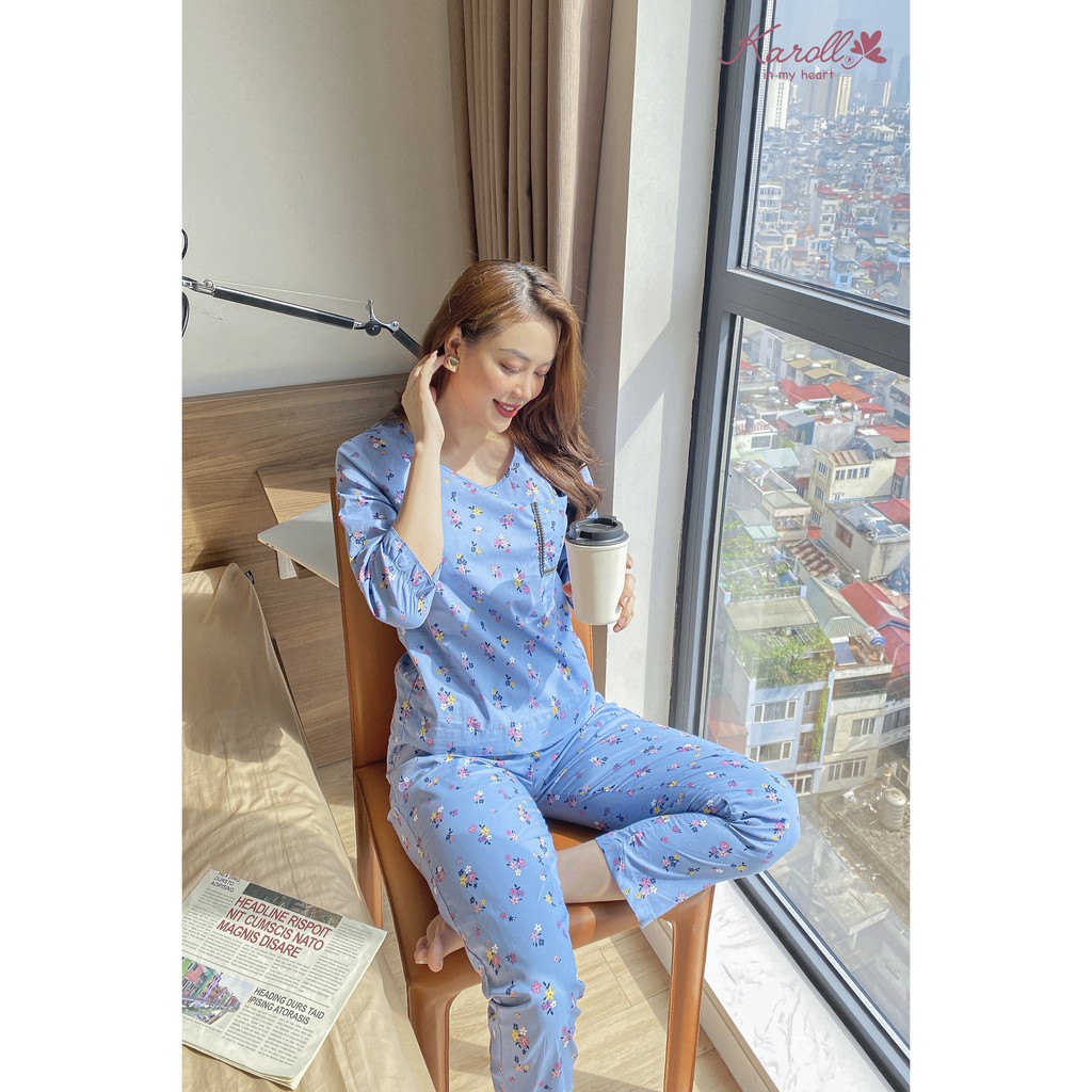 Bộ thô kate mặc nhà nữ Karoll quần dài tay lỡ cổ tròn đáp ngực NH21.013