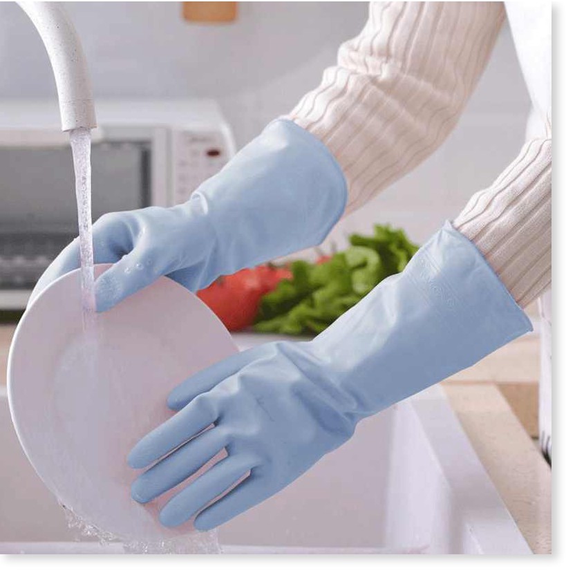 Găng tay cao su rửa chén bảo vệ da tay được sản xuất với nguyên liệu 100% cao su thiên nhiên độ bền cao