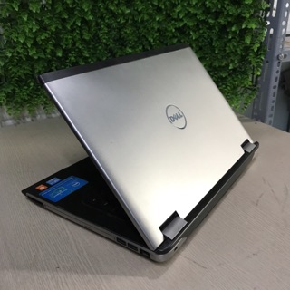 Laptop màn hình 15.6 inch dùng văn phòng và giải trí