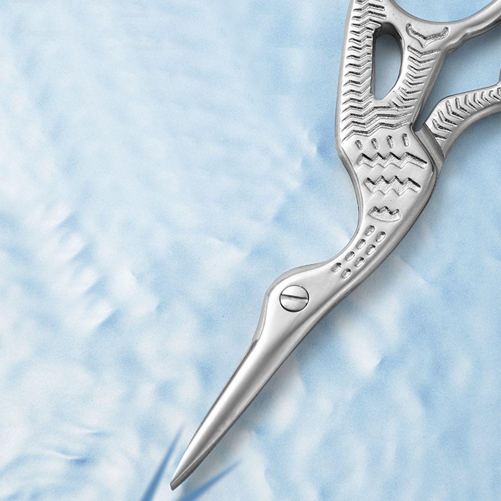 Kéo Tỉa Lông Mày Làm Đẹp Cho Nam Nữ