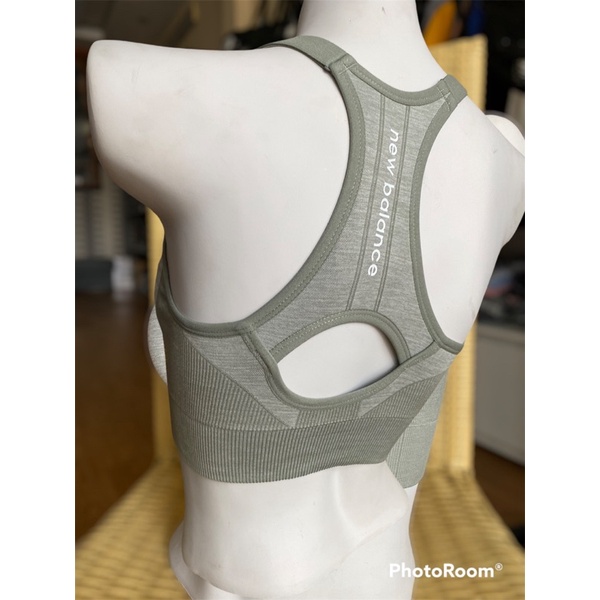 Áo tập ngầu vãi