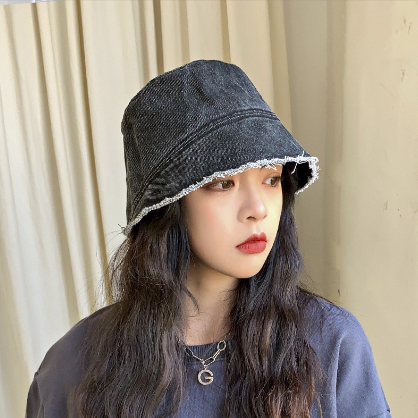 Mũ bucket vải bò, nón tai bèo rộng vành tua rua dáng tròn nhỏ có dây rút dành cho nam nữ thời trang Unisex Tom House