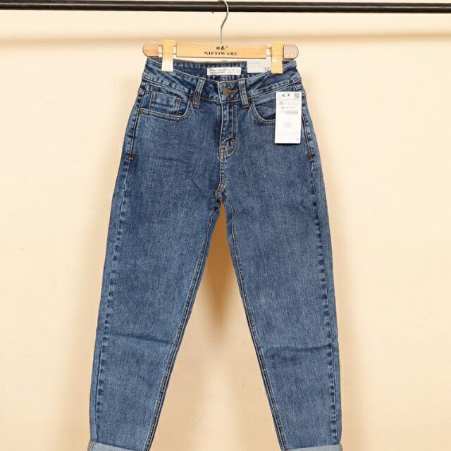 Jeans boy màu đá rất độc, lạ