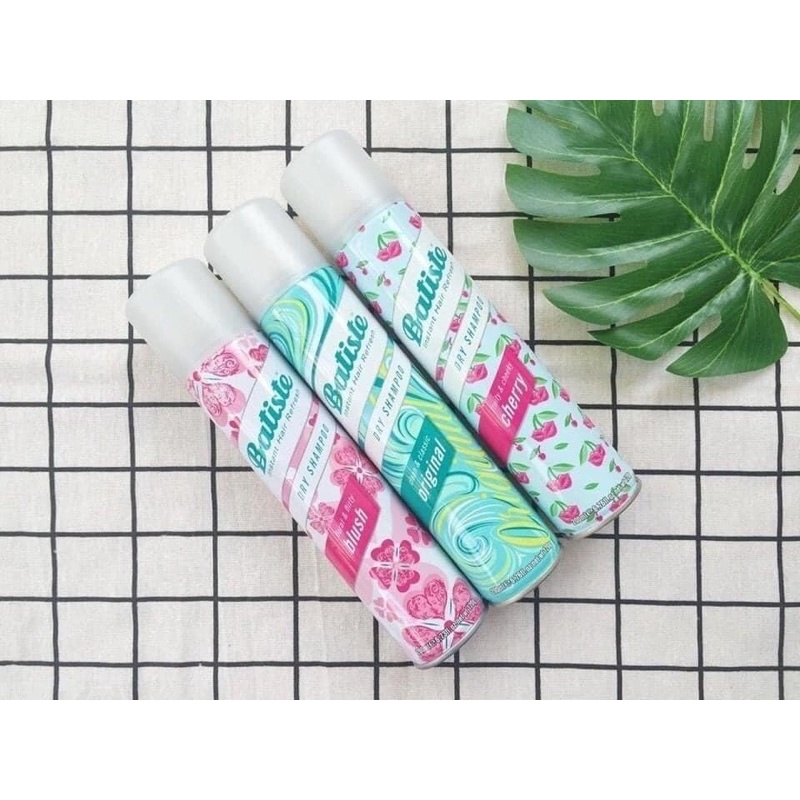 Dầu gội khô Batiste Dry Shampoo