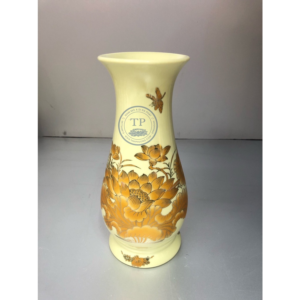 Lọ cắm hoa thờ bằng sứ mẫu Hoa Sen Vàng - Đồ thờ cúng phong thủy Tịnh Phương