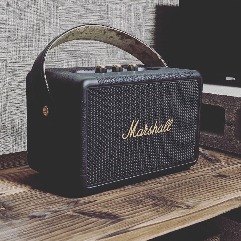 [CHÍNH HÃNG] Loa Bluetooth Marshall Kilburn 2 Black Brass New nhập khẩu chính hãng bảo hành 12 tháng