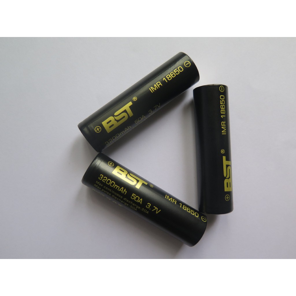 Pin sạc li-ion 3.7v 18650 BST 3200mah 50A có 2 đầu phẳng dung lượng và dòng xả cao