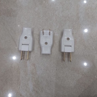 Phích cắm chân dẹt vinakip 180 độ
