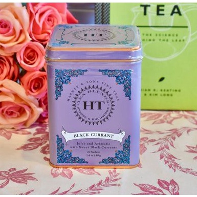 Trà đen blackcurrant Harney and Sons hộp thiếc