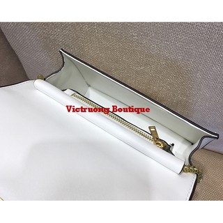 Túi xách nữ đinh tán ngọc trai