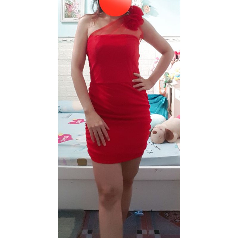 Thanh lý đầm body đẹp giá rẻ size S nguyen tag