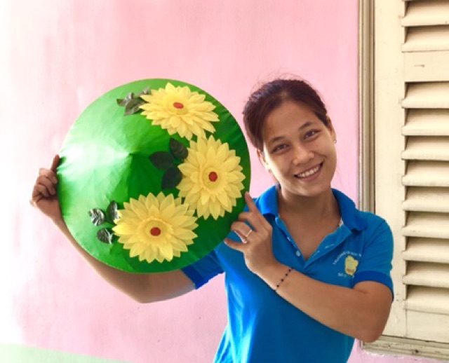 Nón lá hoa bao gồm nón và bao nón