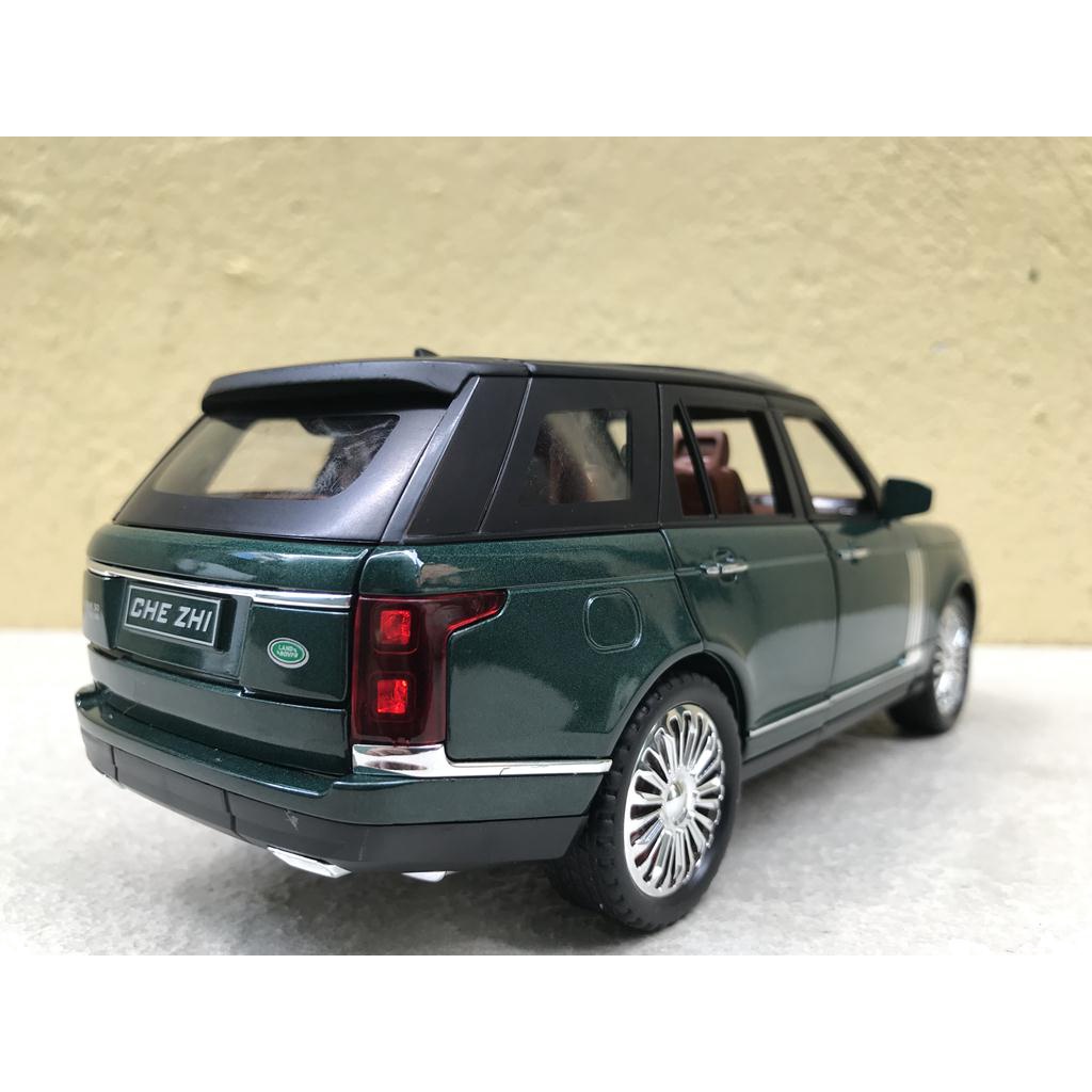 Mô hình xe ô tô Range Rover VOGUE 1:24