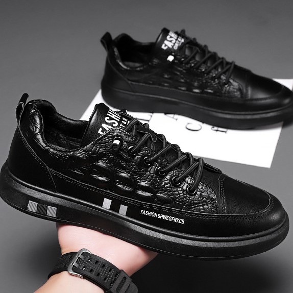 Giày thể thao nam Sneaker 8801,kiểu dáng nam tính,chất liệu da,đế cao su mềm nhẹ