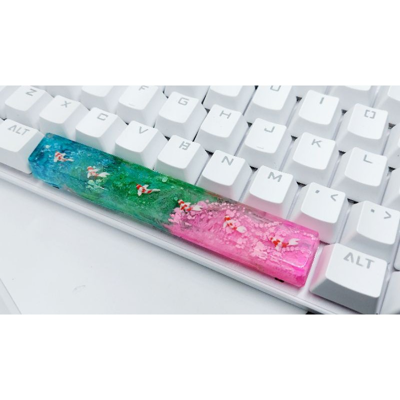 Keycap artisan cá koi thanh spacebar 6.25u tone hồng xanh trang trí bàn phím cơ gaming