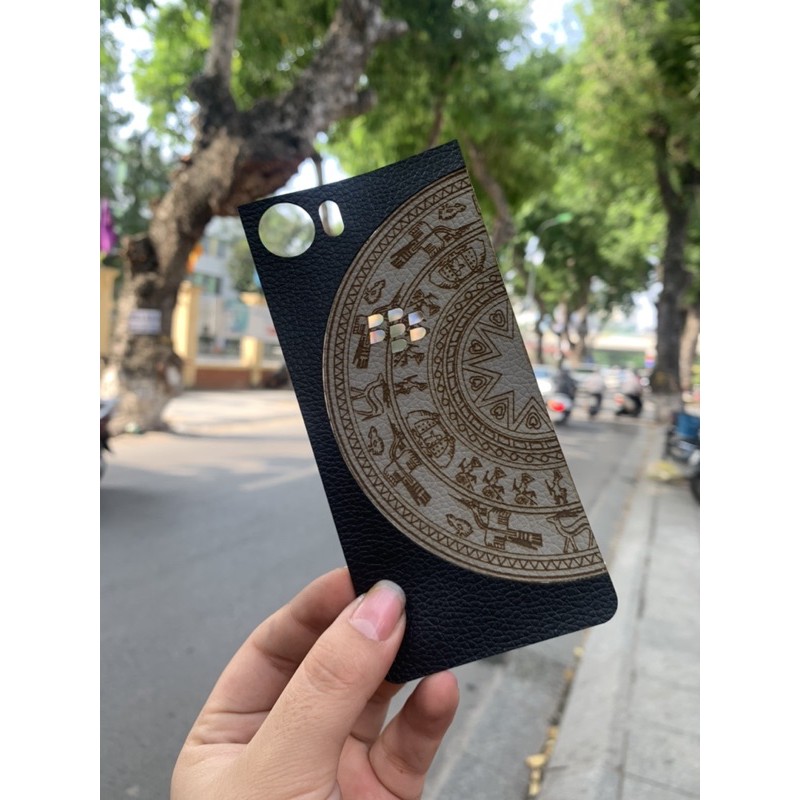 Kính cường lực full màn hình Key2 LE