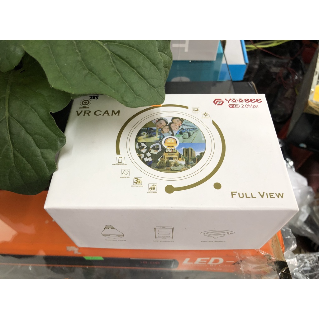 Camera IP Wifi Cố định Trong nhà Yoosee LTVR96 2.0Mpx dạng bóng đèn - Hàng Chính Hãng
