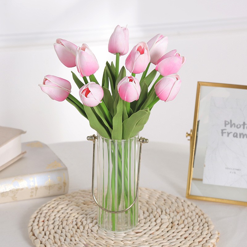 HOA GIẢ TULIP PU GIỐNG THẬT ĐẾN 99% chụp hình trang trí