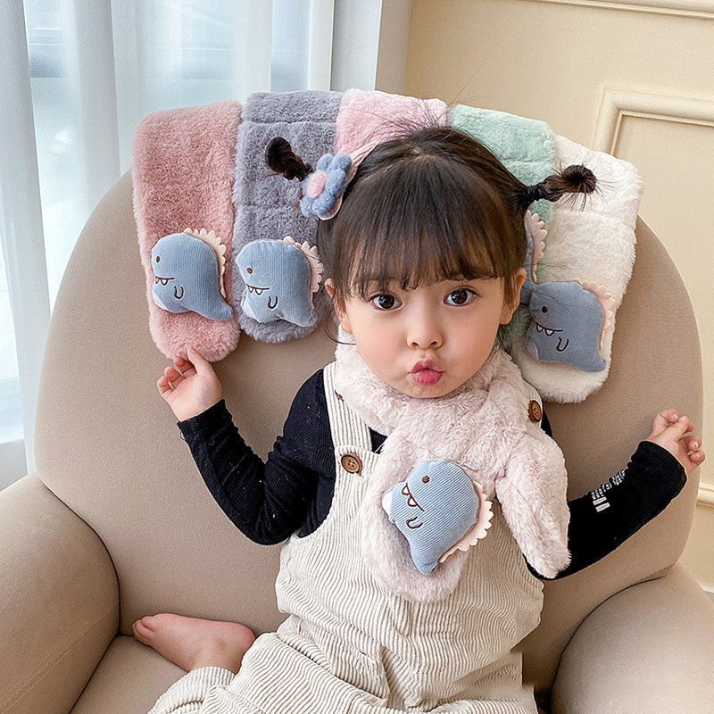 Khăn quàng cổ cho bé mùa đông nhiều hình dễ thương