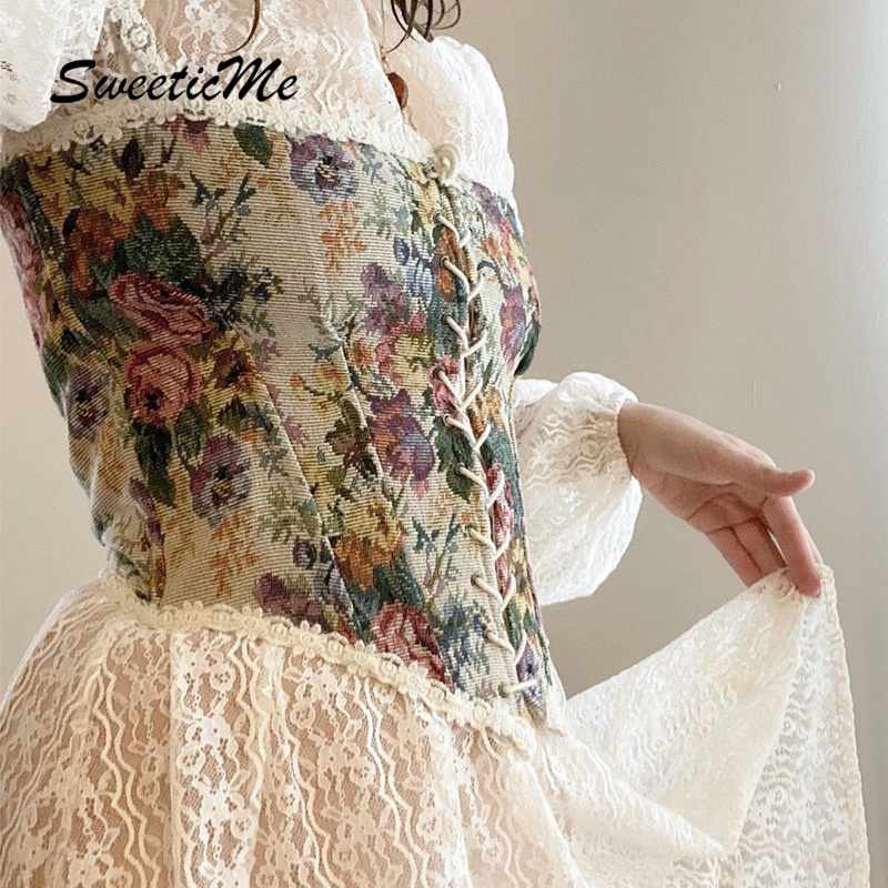 Áo Kiểu Hở Lưng Phối Ren In Hoạ Tiết Sweeticme Dành Cho Nữ