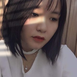 DÂY CHUYỀN LÁ ME MẶT ĐÁ VÀNG