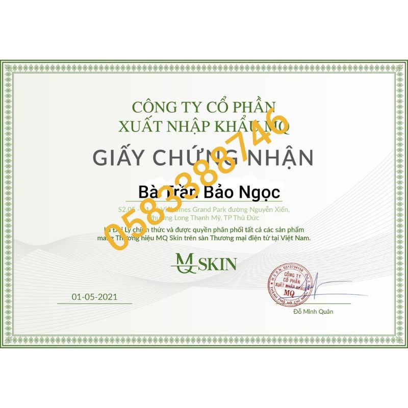 BỘT RỬA MẶT NHÂN SÂM