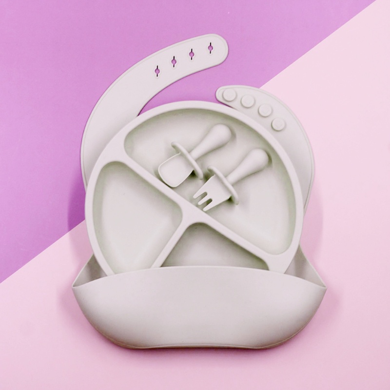 Bộ 4 Dụng Cụ Tập Ăn Cho Bé Bằng Silicone Chống Trượt Tiện Lợi