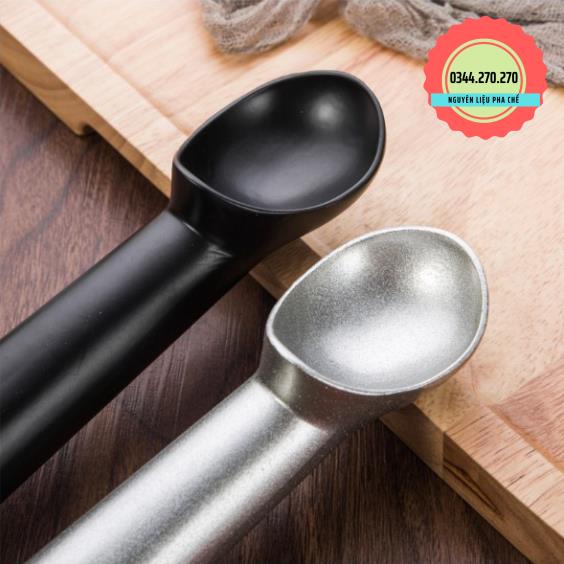 Cây múc kem sữa chua trân châu gang đúc