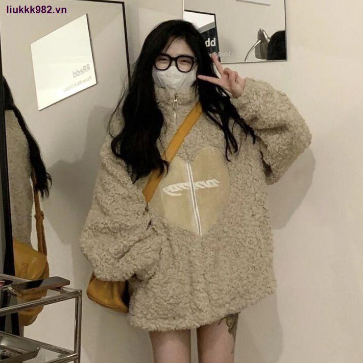 Áo khoác cổ đứng chất liệu cotton phối nhung dày dặn thêu họa tiết trái tim thời trang thu đông cho nữ 2021
