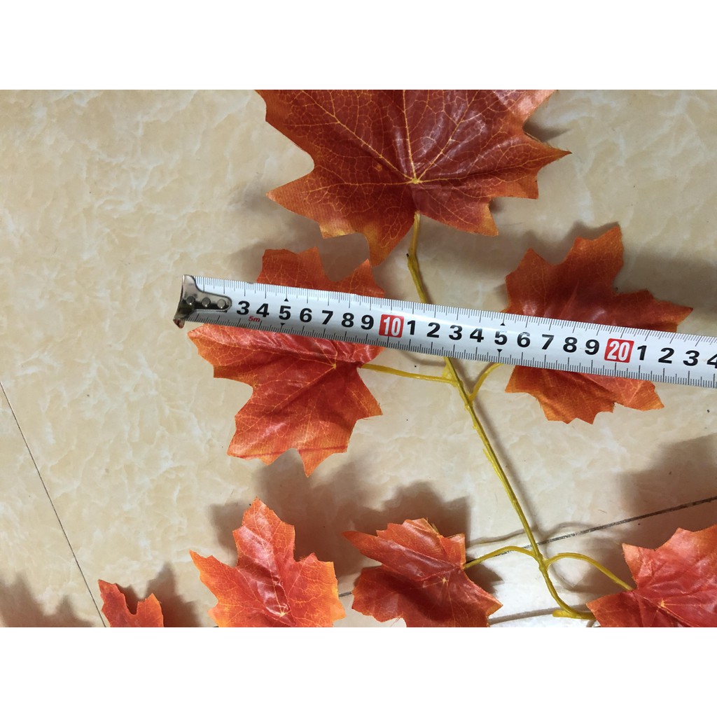 Combo 12 cành lá phong đỏ vải lụa đẹp, lá to 15 lá, lá nhỏ 25 lá