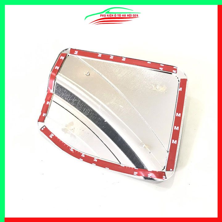 Ốp nắp xăng Navara 2015-2021 mạ crom bảo vệ chống trầy trang trí ô tô