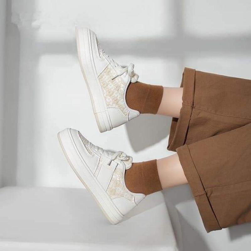 Giày thể thao mẫu mới màu be siêu xinh