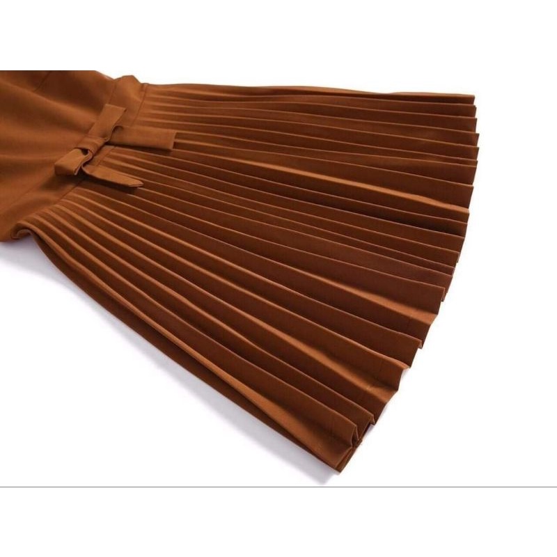 Đầm Kenneth cole xếp li