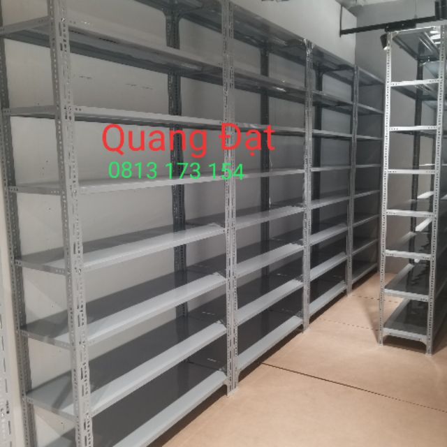 kệ sắt v lỗ 8 tầng kệ quận 5.