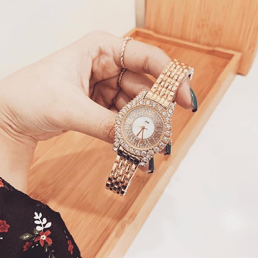 Đồng hồ nữ Chopard mặt đính đá cao cấp dây kim loại sang trọng đeo cực sáng tay và nổi bật