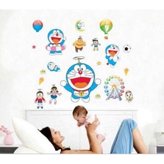 Decal tranh dán tường doraemon vòng quay và những người bạn