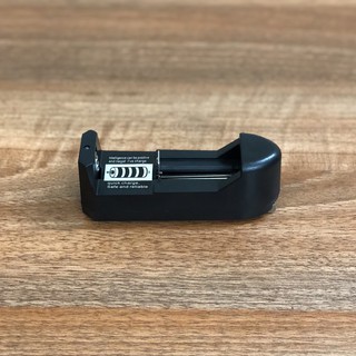 Đèn pin UltraFire C8