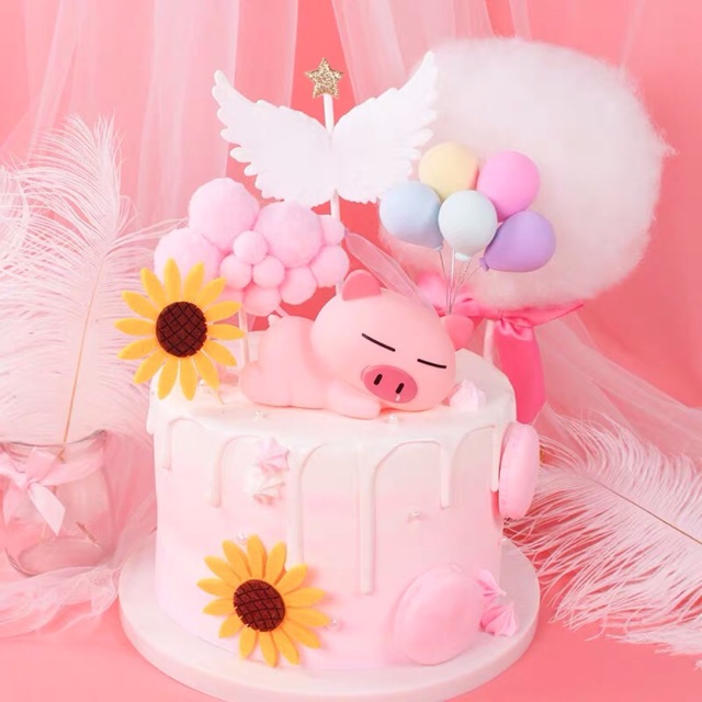 Heo con Pinky trang trí bánh