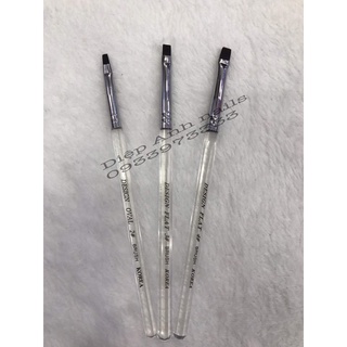 Cọ bản vuông thân trong