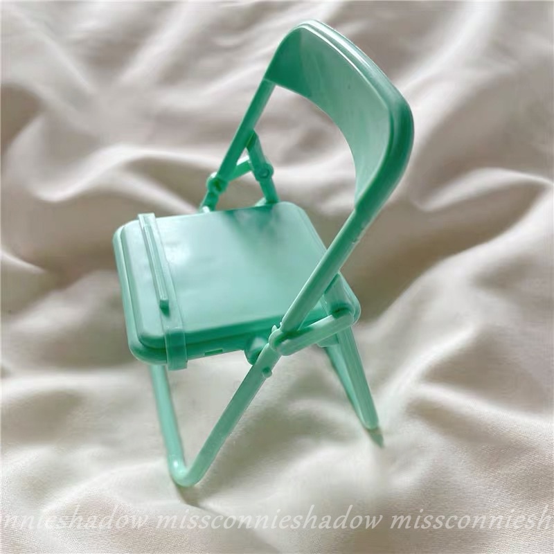 Giá đỡ điện thoại MissConnie gắn ghế ngồi thiết kế độc đáo tiện dụng